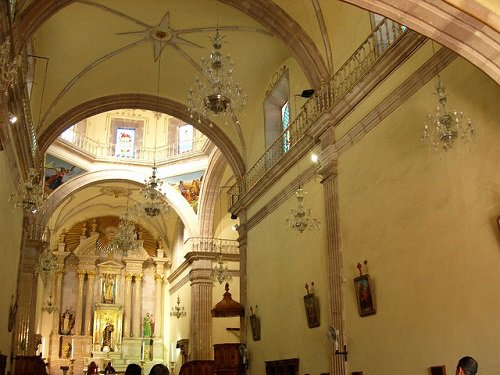 Paseo por Mexico Inside of the Temple of San Marcos in Aguascalientes