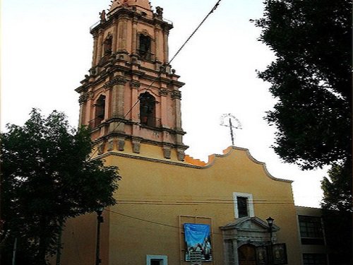 Paseo por Mexico Parish of Saint Joseph in Aguascalientes