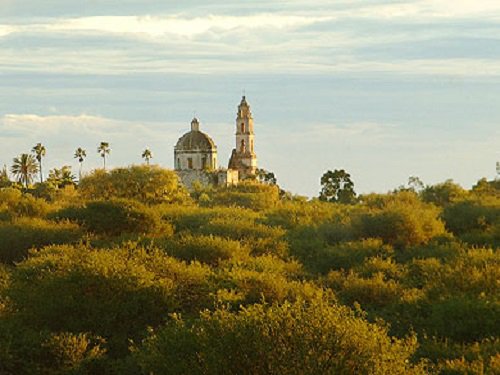 Paseo por Mexico Peñuelas Estate in Aguascalientes