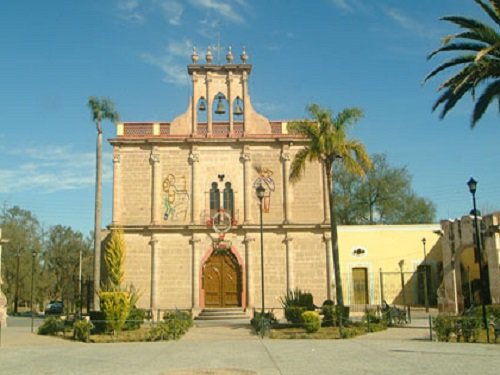 Paseo por Mexico Cañada Honda Estate in Aguascalientes