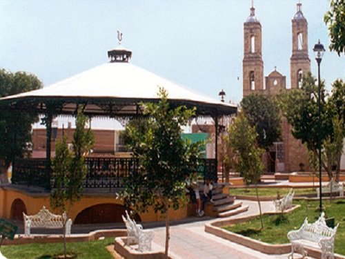 Paseo por Mexico Cosío plinth