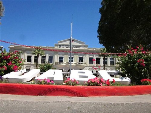 Paseo por Mexico Former Government Palace of Mexicali