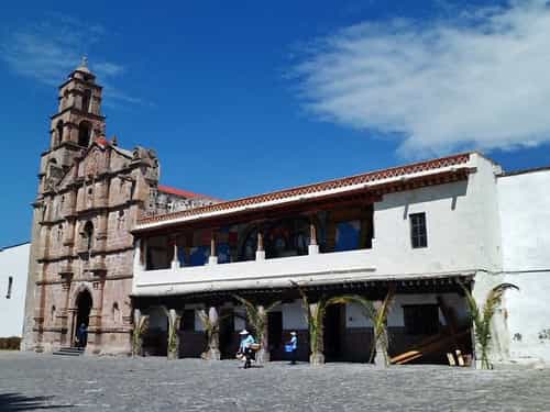 Paseo por Mexico Parish and the former convent of San Jerónimo de Aculco