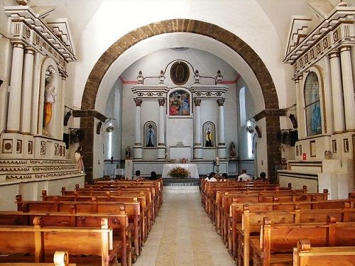 Paseo por Mexico Inside of the Parish of the Epiphany of the Lord of Coatlán del Río