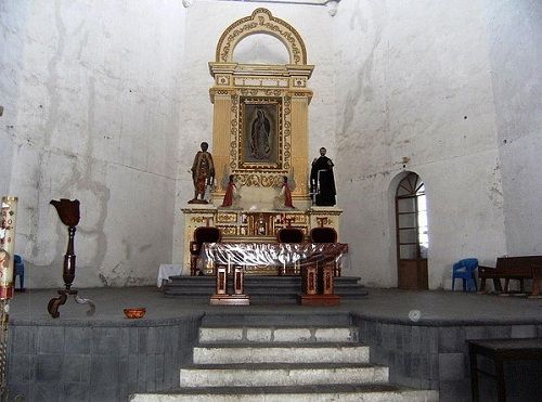 Paseo por Mexico Inside of the Franciscan Convent of Acatzingo