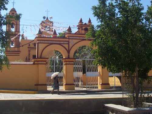 Paseo por Mexico Parish church dedicated to Saint Andrew in Ahuatlán