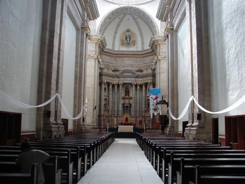 Paseo por Mexico Inside of the Parish Church in honor of the Assumption of Mary in Ahuazotepec