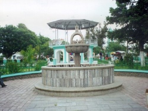 Paseo por Mexico Kiosk and fountain of Amozoc