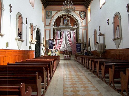 Paseo por Mexico Parish church dedicated to Saint Francis of Assisi interior in Atempan