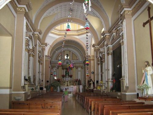 Paseo por Mexico Inside of the parish church of San Martín in Atexcal