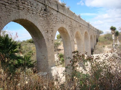 Paseo por Mexico Tehuixtla Lime and Stone Bridge in Atexcal