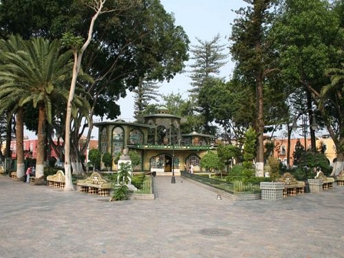 Paseo por Mexico Atlixco main square