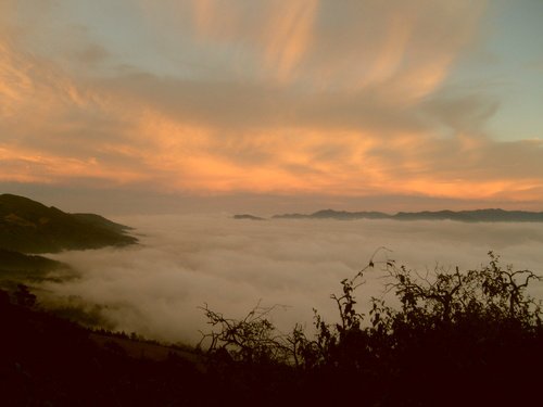 Paseo por Mexico Black Mountains of Atzitzintla