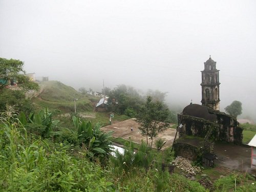 Paseo por Mexico Parish temple to the Virgin of the Immaculate Conception in Camocuautla