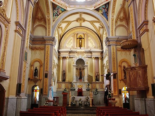 Paseo por Mexico Inside of the parish church of San José de Cañada Morelos