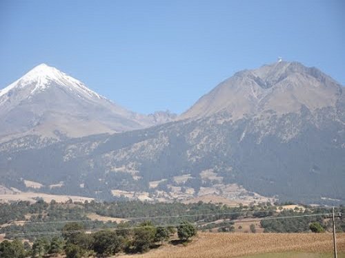 Paseo por Mexico Citlaltépetl and the Sierra Negra in Chalchicomula de Sesma