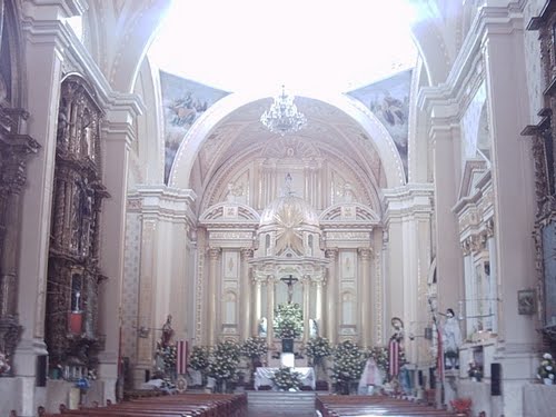 Paseo por Mexico Inside of the Temple of San Francisco in Chietla