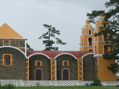 Paseo por Mexico Chapel of the Villita in Chignahuapan