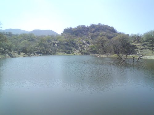 Paseo por Mexico Dam in the Platanar in Cohetzala