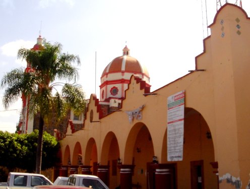 Paseo por Mexico Cohuecan Municipal Palace