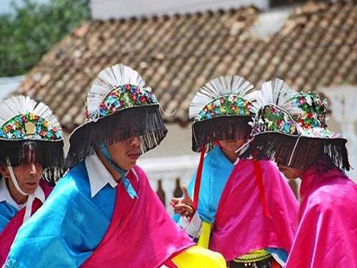 Paseo por Mexico The Dance of the Little Black People of Cuetzalan del Progreso