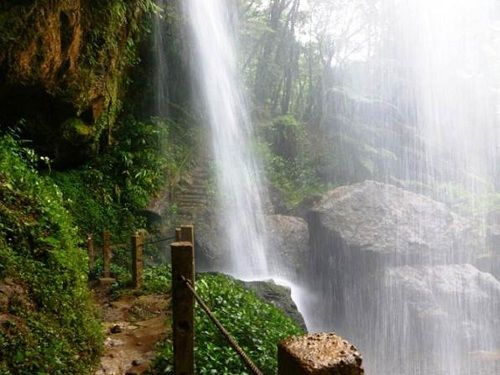 Paseo por Mexico The Heart of the Forest waterfall in Cuetzalan del Progreso