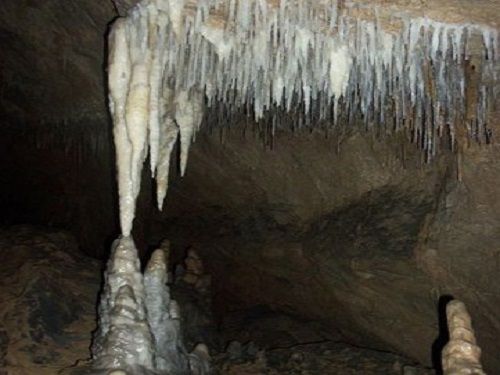 Paseo por Mexico The Coral Cave in Cuetzalan del Progreso