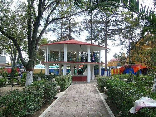 Paseo por Mexico General Felipe Angeles Kiosk