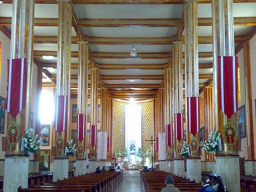 Paseo por Mexico Interior of Church in honor of the Virgin of Guadalupe in Guadalupe Victoria