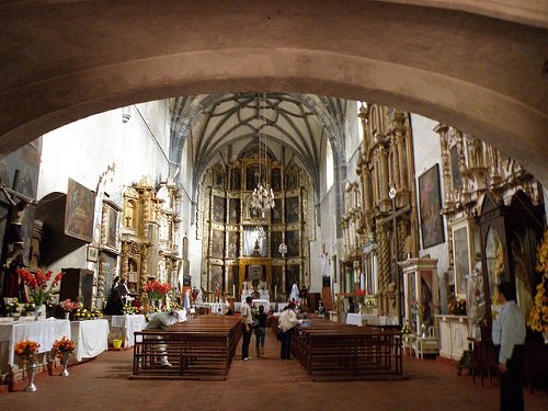 Paseo por Mexico Inside of Ex-convent of Huaquechula