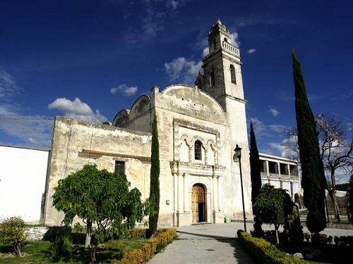 Paseo por Mexico Former convent of the Three Wise Men in Huatlatlauca