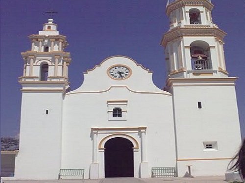 Paseo por Mexico Parish dedicated to Saint Mary Magdalene in La Magdalena Tlatlauquitepec