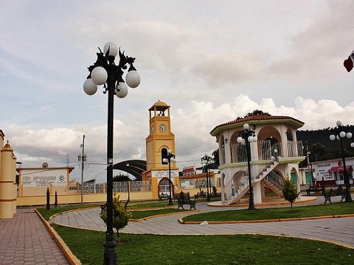 Paseo por Mexico Mazapiltepec de Juarez main square