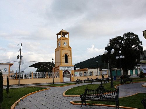 Paseo por Mexico Mazapiltepec de Juarez Clock