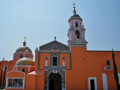 Paseo por Mexico Parish church dedicated to Santa Clara Ocoyucan