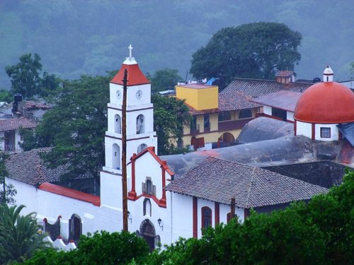 Paseo por Mexico Parish church of Santiago Apóstol in Pahuatlán