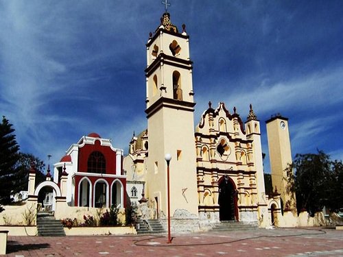 Paseo por Mexico Temple of the Lord of Calvary in Petlalcingo