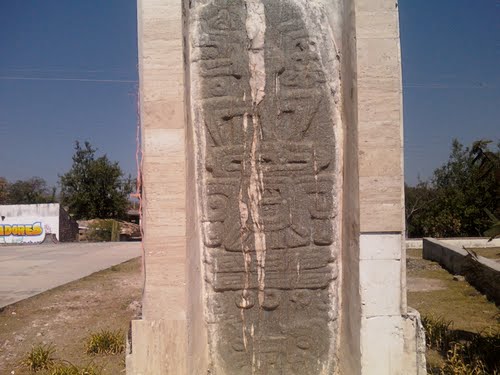 Paseo por México Stele at the Micaltepec Rosary in Petlalcingo