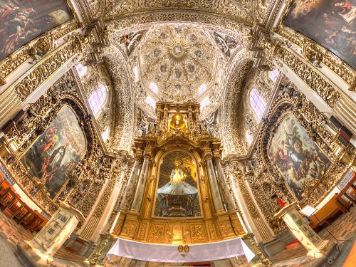 Paseo por Mexico A little more about the Rosario Puebla Chapel.