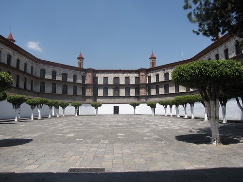 Paseo por Mexico Puebla Cultural Institute