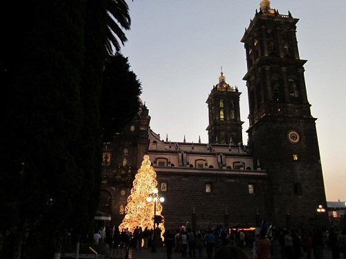 Paseo por Mexico A little more about the Cathedral of Puebla