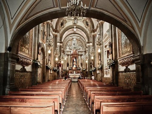 Paseo por Mexico Inside of the Church of Our Lady of Carmen in Puebla