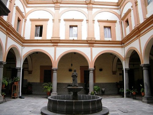 Paseo por Mexico Inside of the Convent of Saint Joachim and Saint Anne in Puebla