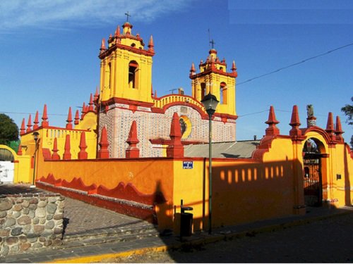 Paseo por Mexico Santa Barbara Parish in Puebla