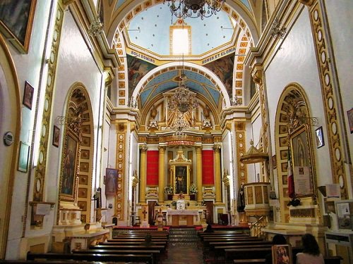 Paseo por Mexico Inside of the Temple of San Roque in Puebla