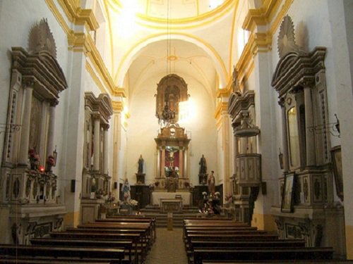 Paseo por Mexico Inside of the Chapel of Saint John Lateran in Puebla