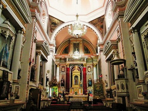 Paseo por Mexico Inside of the Capuchin Temple in Puebla