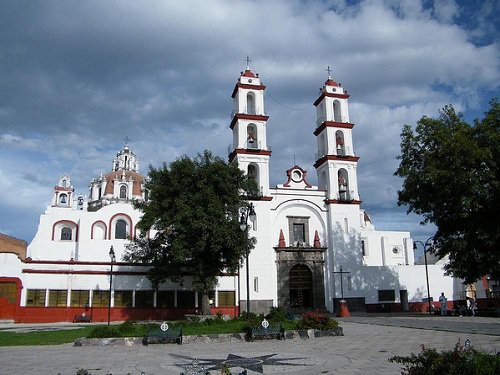 Paseo por Mexico Parish of the Holy Guardian Angel in Puebla