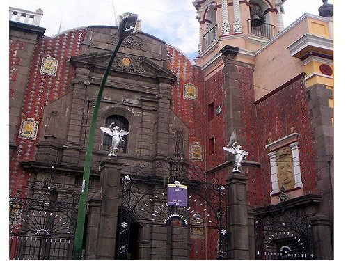 Paseo por Mexico Temple of the Old Hospital of Our Lady of Bethlehem in Puebla