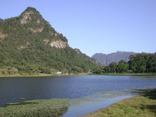 Paseo por Mexico Patlanalán Lagoon in Quimixtlán